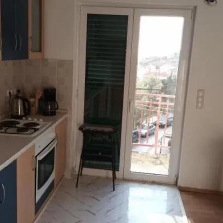 Spacious And Cozy * Dugi Rat