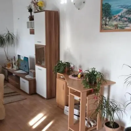 Spacious And Cozy *
