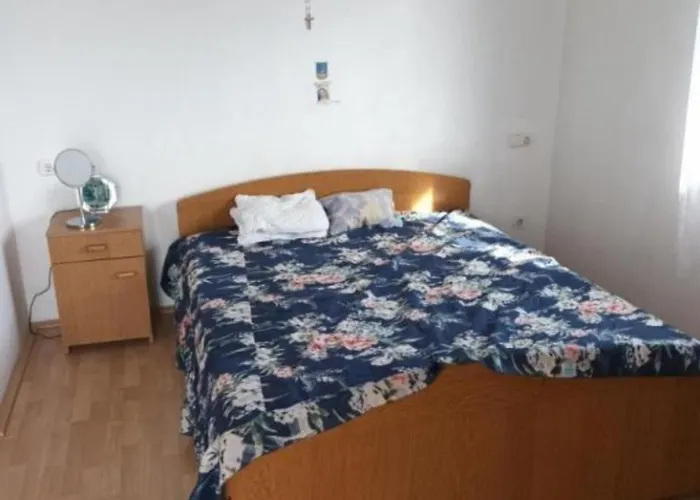 Spacious And Cozy * Dugi Rat